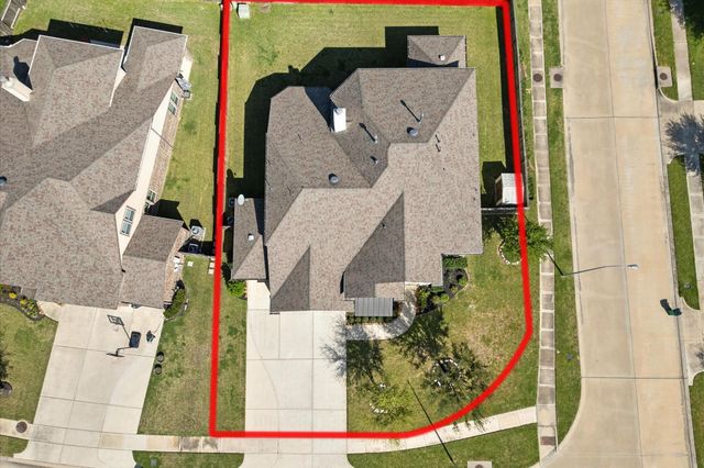 31183 Pecan Creek Drive, Brookshire, TX 77423