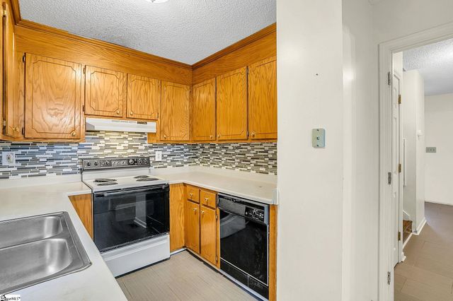 22 Venning Court, Greenville, SC 29609