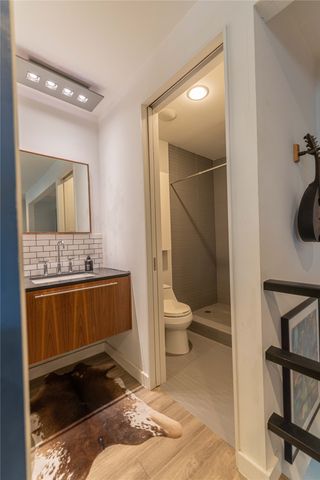 3033 San Jacinto Street 322, Dallas, TX 75204