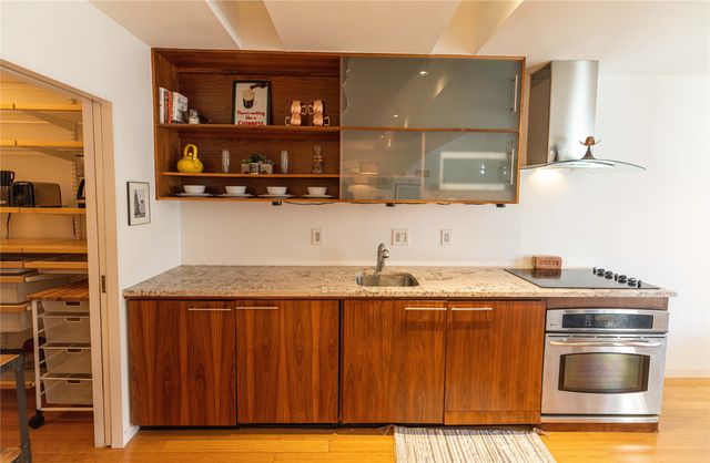 3033 San Jacinto Street 322, Dallas, TX 75204