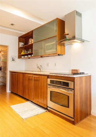 3033 San Jacinto Street 322, Dallas, TX 75204