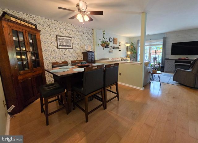 105 LARKSPUR CT, Chalfont, PA 18914