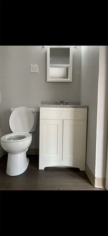 1240 32nd Street, Des Moines, IA 50311