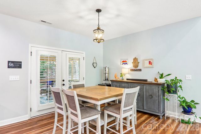 24 Caroline Lane, Pisgah Forest, NC 28768