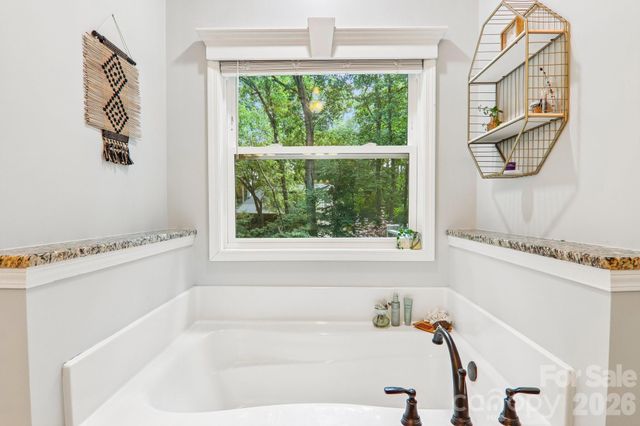 24 Caroline Lane, Pisgah Forest, NC 28768