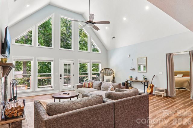 24 Caroline Lane, Pisgah Forest, NC 28768