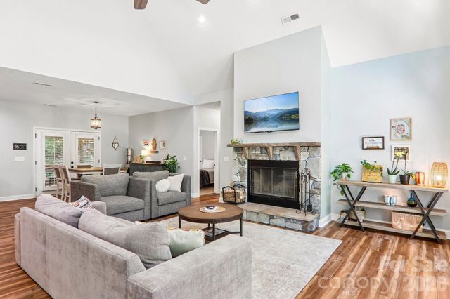 24 Caroline Lane, Pisgah Forest, NC 28768