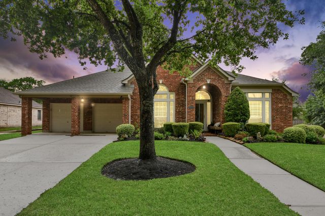 8830 Distant Woods Drive, Houston, TX 77095