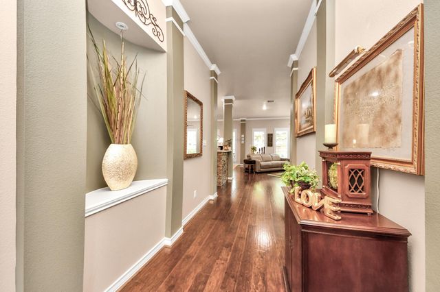 8830 Distant Woods Drive, Houston, TX 77095