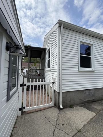 1995 Midvale Avenue, Ypsilanti, MI 48197