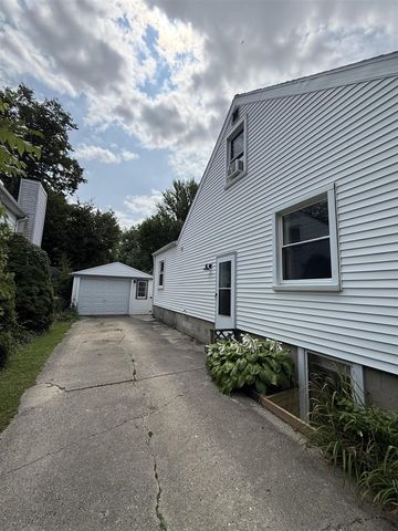 1995 Midvale Avenue, Ypsilanti, MI 48197
