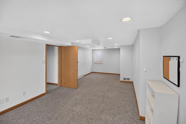 1995 Midvale Avenue, Ypsilanti, MI 48197