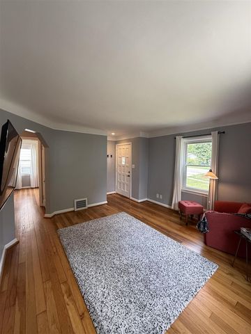 1995 Midvale Avenue, Ypsilanti, MI 48197