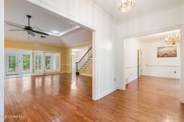 7170 Country Oak Drive, Southaven, MS 38672