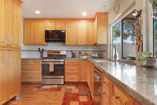 1183 Via Santiago, Corona, CA 92882