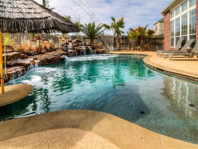 26407 Ridgefield Park Lane, Cypress, TX 77433