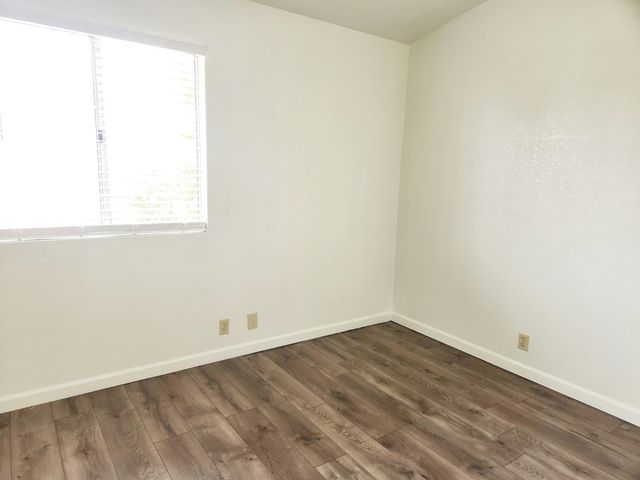 4320 E Morrow Drive, Phoenix, AZ 85050