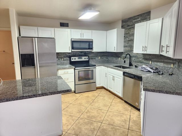 4320 E Morrow Drive, Phoenix, AZ 85050