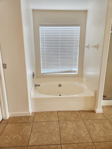 4320 E Morrow Drive, Phoenix, AZ 85050