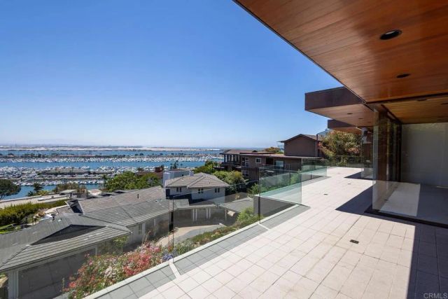 711 Armada, San Diego, CA 92106