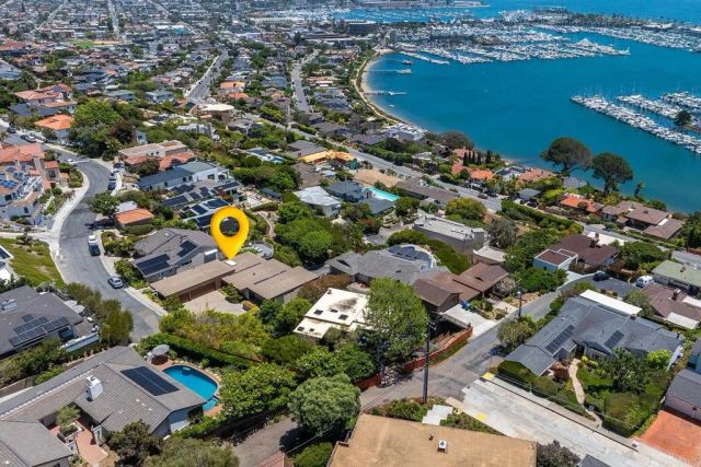 711 Armada, San Diego, CA 92106