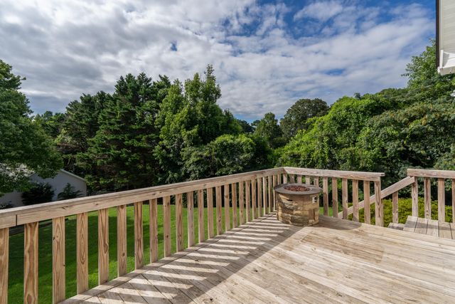 82 Edgewater Drive, Ringgold, GA 30736