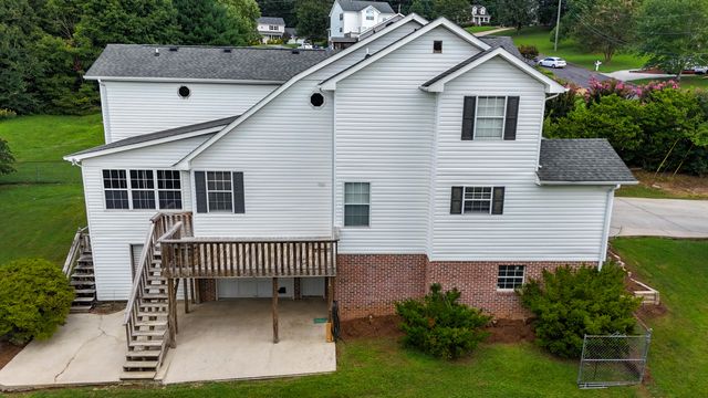 82 Edgewater Drive, Ringgold, GA 30736