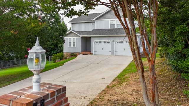 82 Edgewater Drive, Ringgold, GA 30736