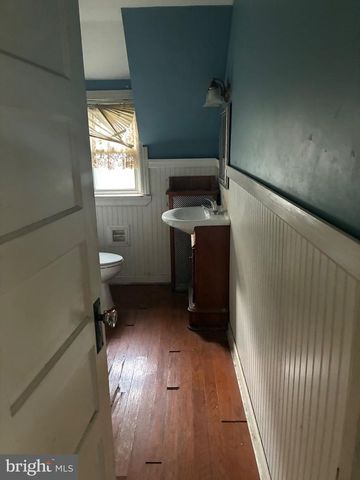 6612 LOTUS RD, Philadelphia, PA 19151