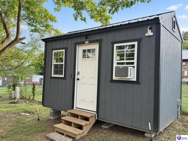 83 Tall Oak Court, Elizabethtown, KY 42701