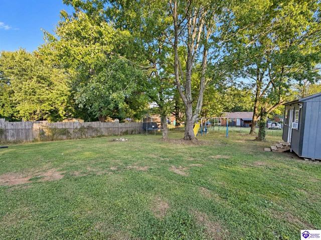83 Tall Oak Court, Elizabethtown, KY 42701