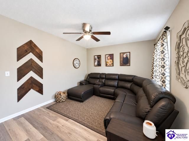 83 Tall Oak Court, Elizabethtown, KY 42701