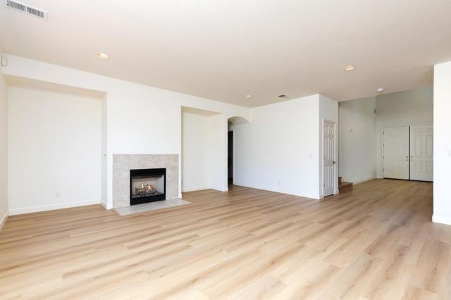 4120 Peninsula Point Drive, Seaside, CA 93955