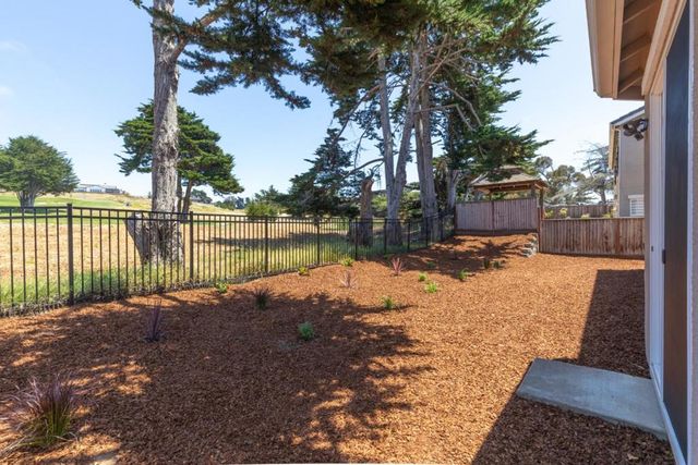 4120 Peninsula Point Drive, Seaside, CA 93955