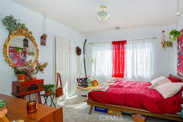 836 Edgemont Street, Los Angeles, CA 90029