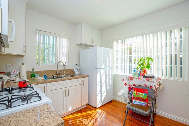 836 Edgemont Street, Los Angeles, CA 90029