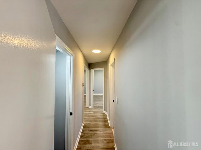 35 N Fiat Avenue, Iselin, NJ 08830