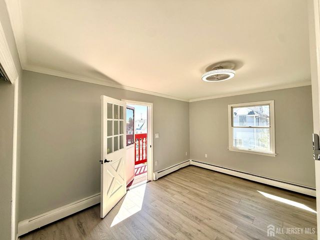 35 N Fiat Avenue, Iselin, NJ 08830