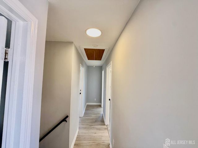 35 N Fiat Avenue, Iselin, NJ 08830