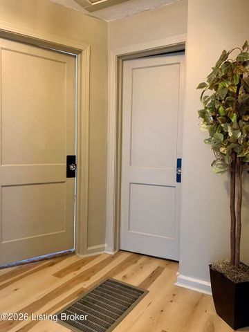 1601 Clara Ave, Louisville, KY 40215