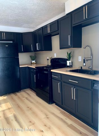 1601 Clara Ave, Louisville, KY 40215