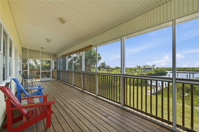 540 N Lake Circle, Crystal River, FL 34429