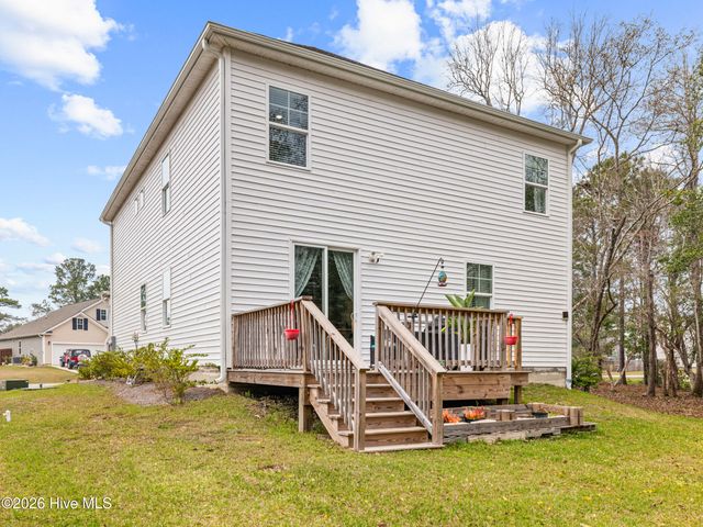 167 Evergreen Forest Court, Sneads Ferry, NC 28460