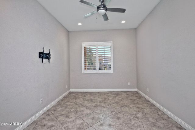 8180 W SILVER SPRING Way, Florence, AZ 85132