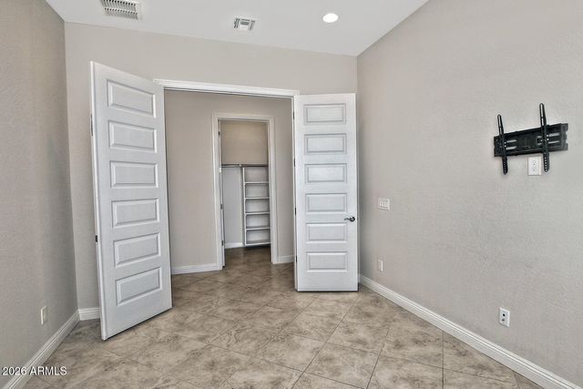 8180 W SILVER SPRING Way, Florence, AZ 85132