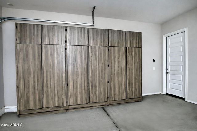 8180 W SILVER SPRING Way, Florence, AZ 85132