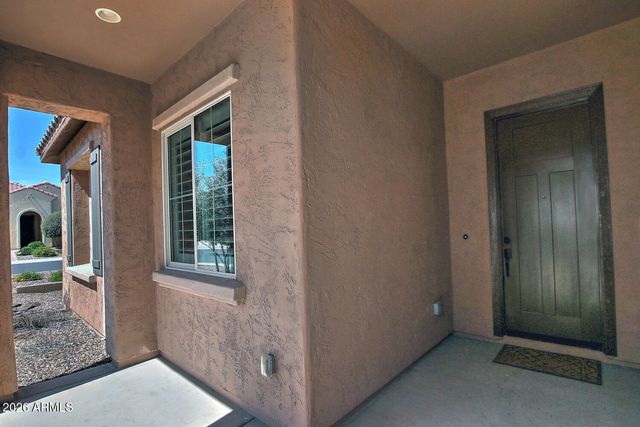 8180 W SILVER SPRING Way, Florence, AZ 85132