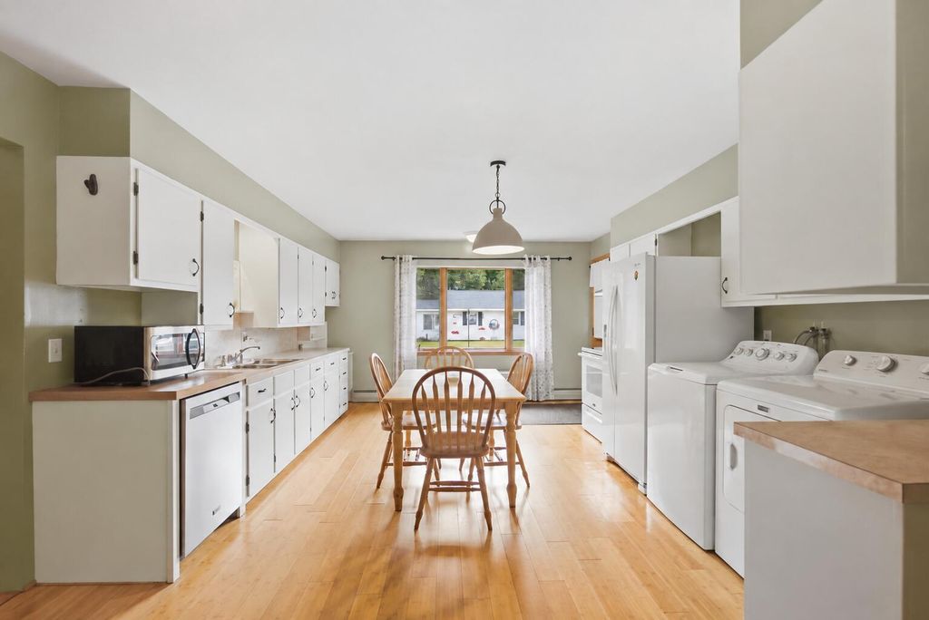 49 Mayfield Road, Auburn, ME 04210 — photo 4