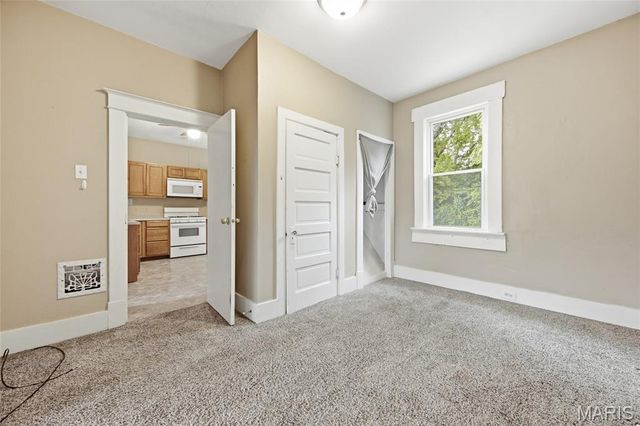 4756 Hannover Avenue, St Louis, MO 63123