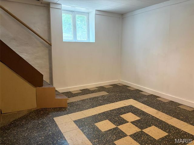 4756 Hannover Avenue, St Louis, MO 63123